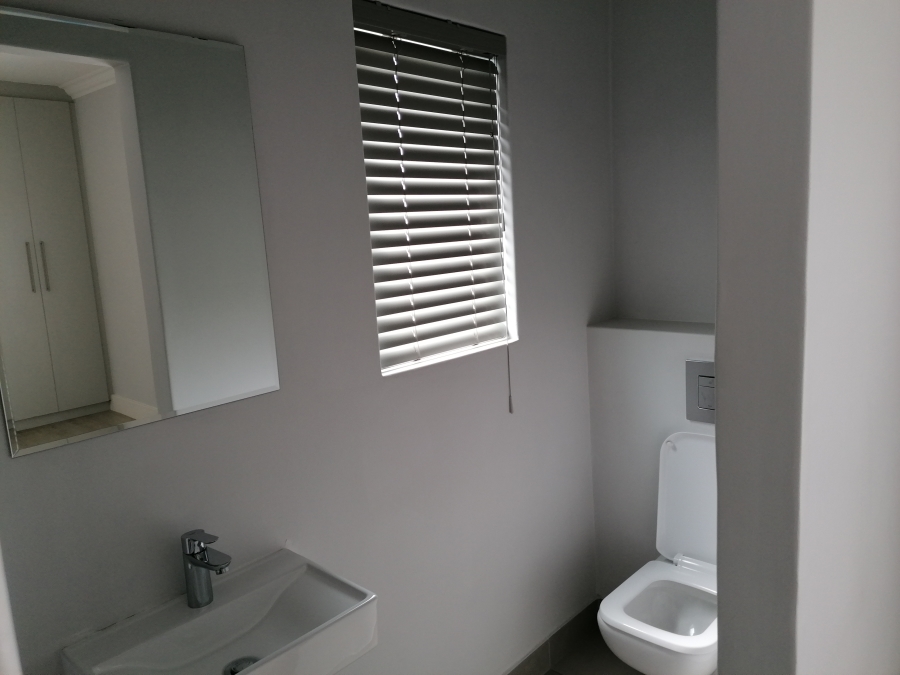 To Let 3 Bedroom Property for Rent in Langeberg Heights Western Cape